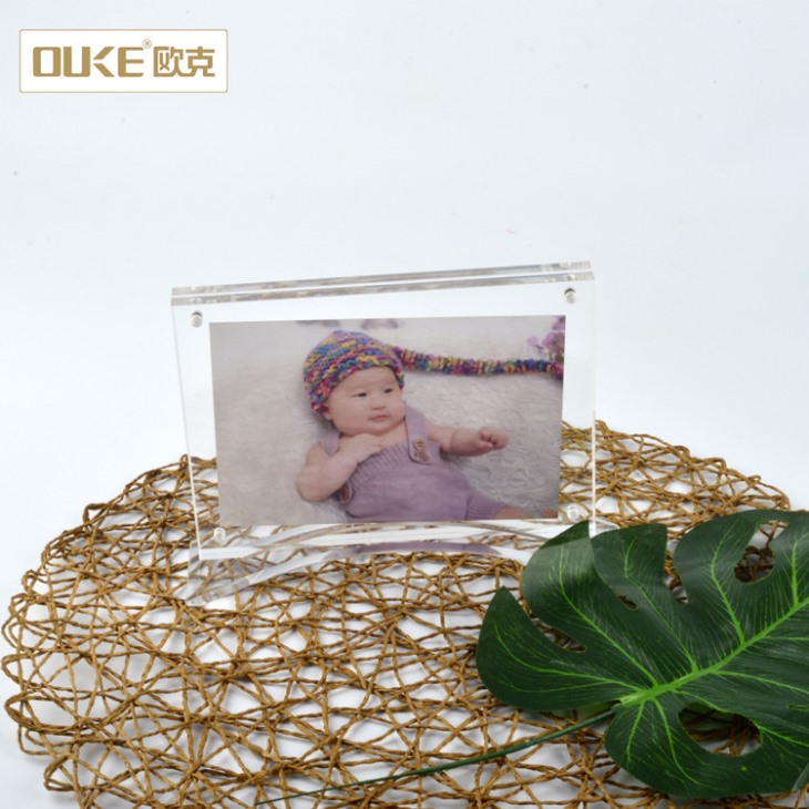 定制創(chuàng)意亞克力方形相框