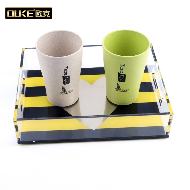 深圳廠家專業(yè)定制亞克力托盤