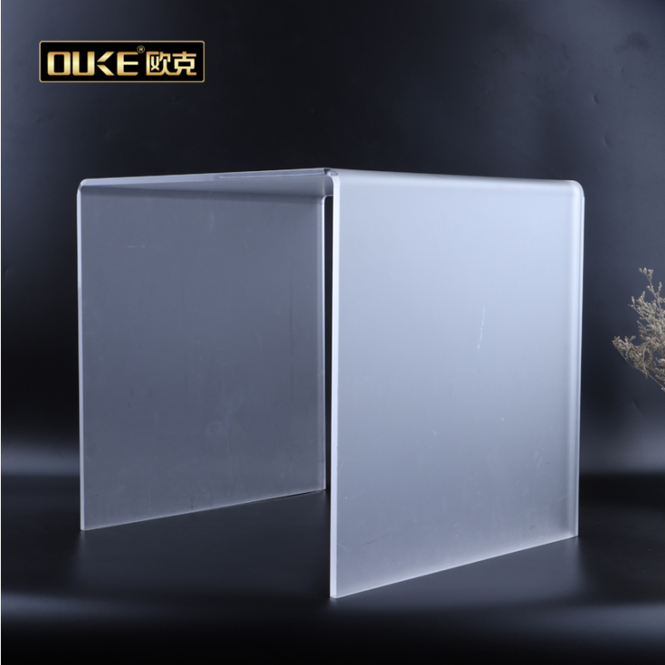 專業(yè)加工廠定制亞克力熱彎幾字椅